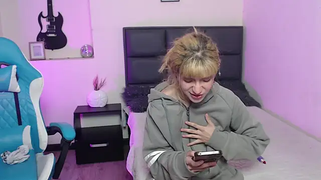 Amnesia_ webcam