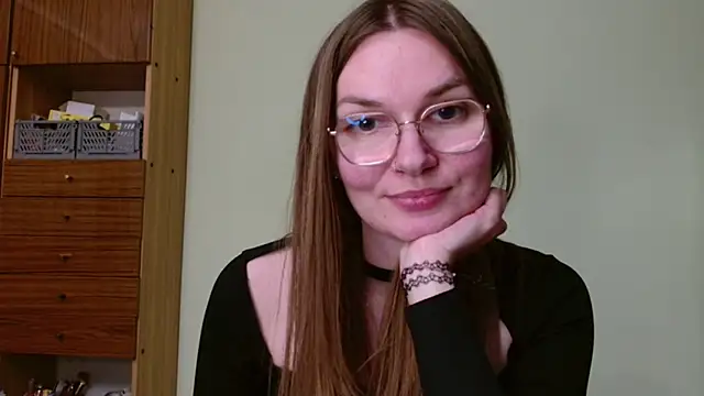 LooveELLYx webcam