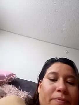 Zoe_Nasty webcam