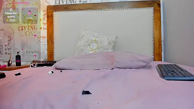 ALISSON_BARKER