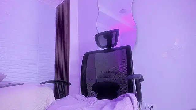 TyagoRoberts webcam