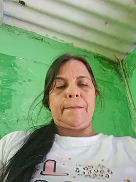 Lucerito-Hot webcam