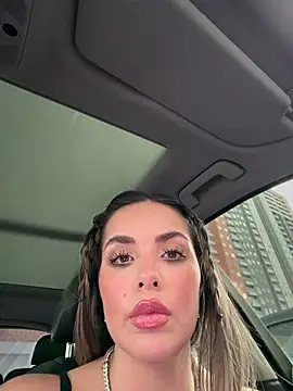 Alirawrz live cam