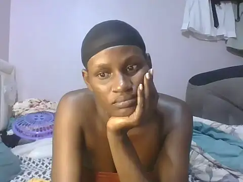 Horny_slut23 webcam