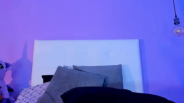 Charlotte11-11 webcam