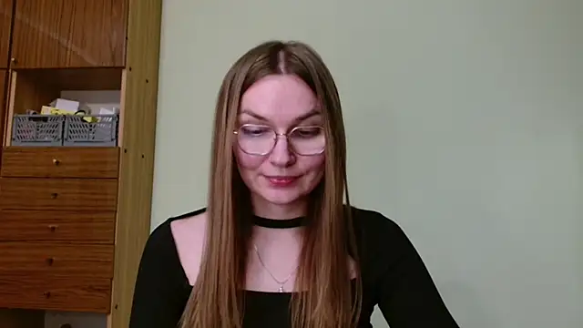 LooveELLYx webcam