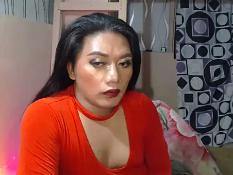 YOUR_QUEEN_POWERTOP69 webcam