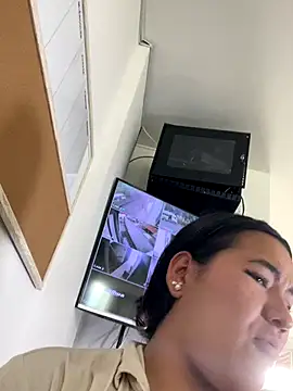 Mia_Hutson_
