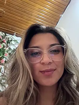 Isabella_Varella webcam