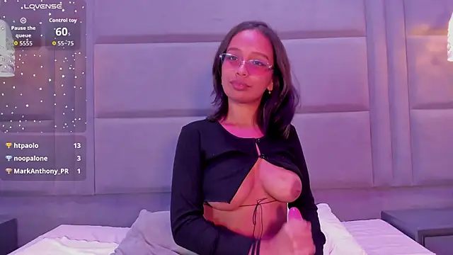 AliceJackkson webcam