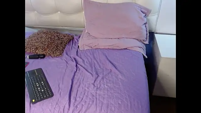 AryFox83 webcam