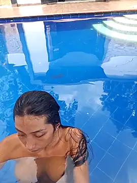Mavi_roouse_ webcam