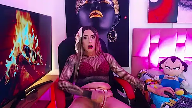 Alanna_Fiierce webcam