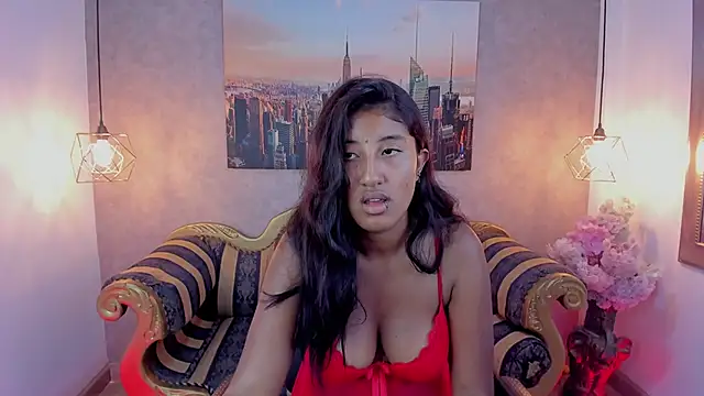 melany_brunette
