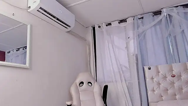 tau_montes webcam