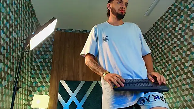 Michael_magno webcam