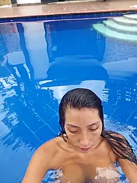Mavi_roouse_ webcam