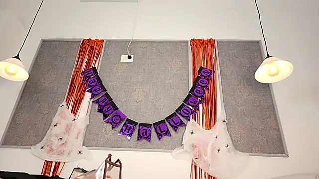 Madii_smith webcam
