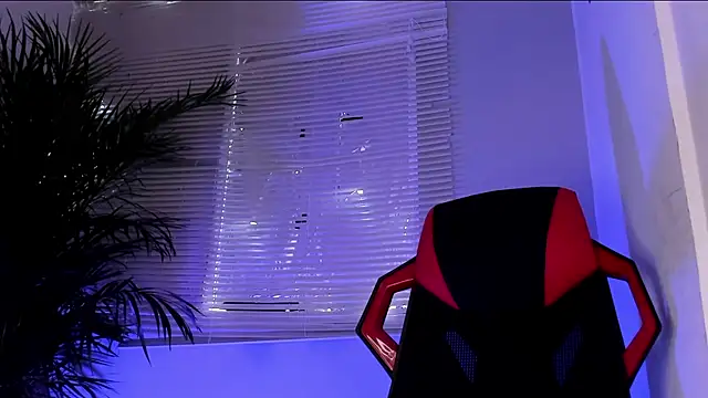 Alexander_Diiaz webcam