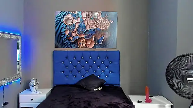 AngelAndChris webcam