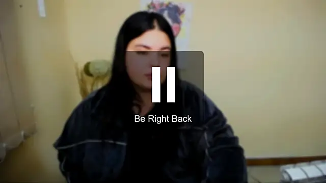 _Trisha_li webcam