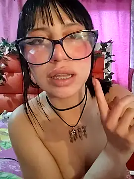 Kitty_Melodi webcam