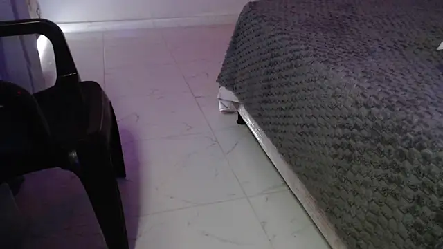 LittleCheerry69 webcam