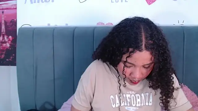 KittyBrookex webcam