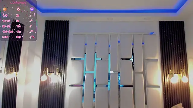 mia_schwarz webcam