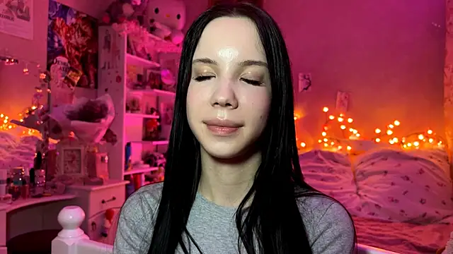 AxyKitten webcam