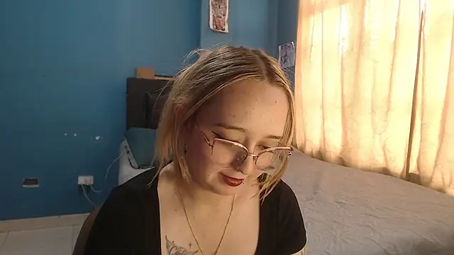 Liaroberts1 webcam