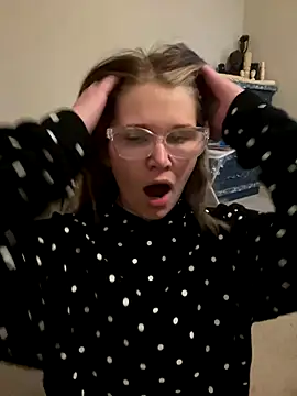 riley_ray69 (F young) - Ticket cum show💦💦💦