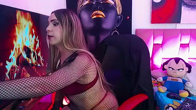 Alanna_Fiierce webcam