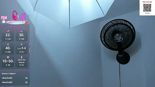 Mature_juliana1
