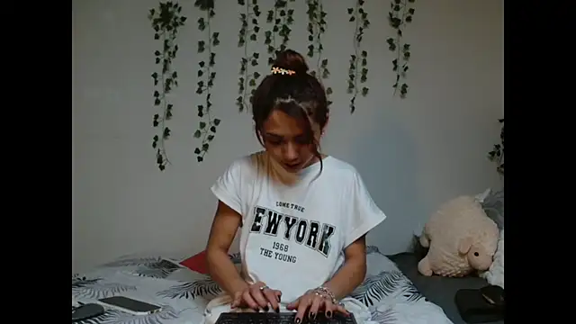 Dama_Scarlata18 webcam
