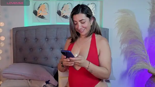 Isabella_lt webcam