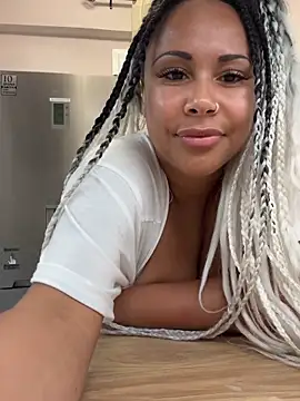 HaileyDiana webcam