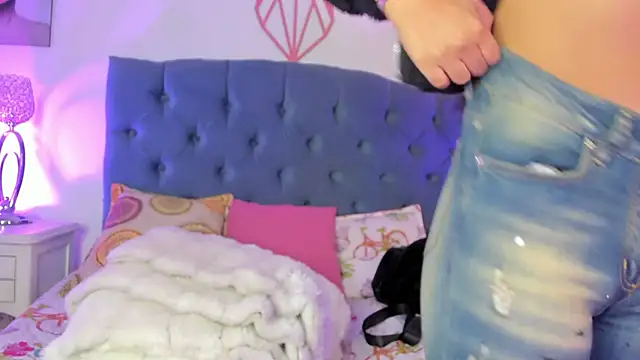 sara_as_ webcam