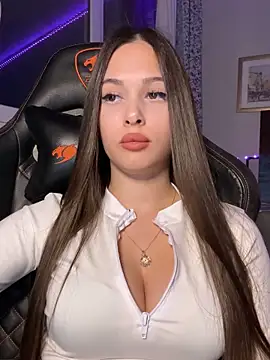 EricaWalls webcam