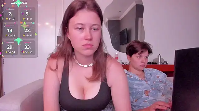 Tenderly_Couple webcam