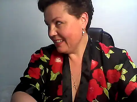 EllaLove2277 webcam