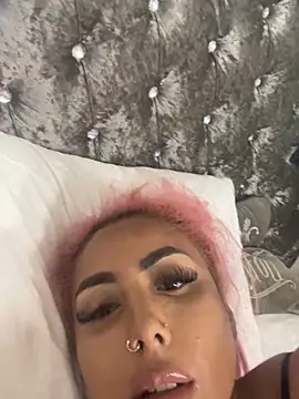 zara_bellexx webcam