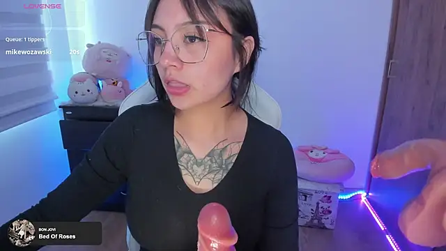 Hannya_moon webcam