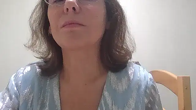 HollyJewel webcam