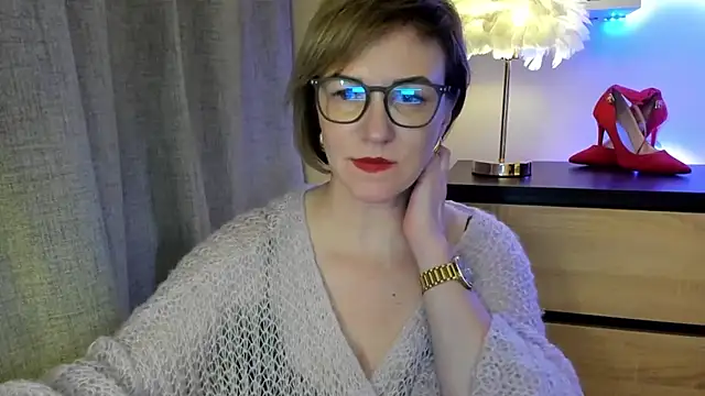 feliziaDesire webcam