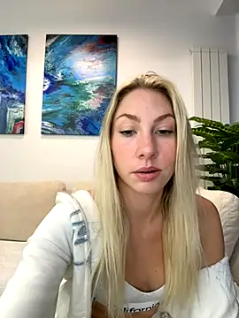 LuisaBecker webcam