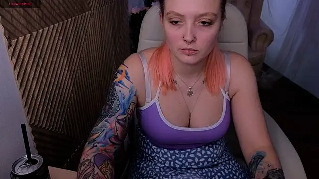 Kiki_shay webcam