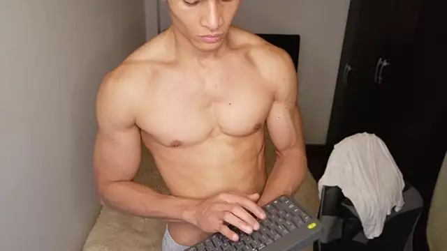 Stylish_man webcam