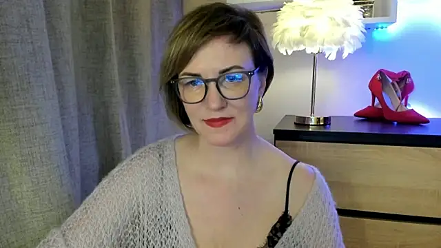 feliziaDesire webcam