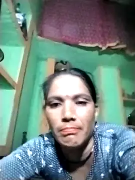 Monika_cut webcam